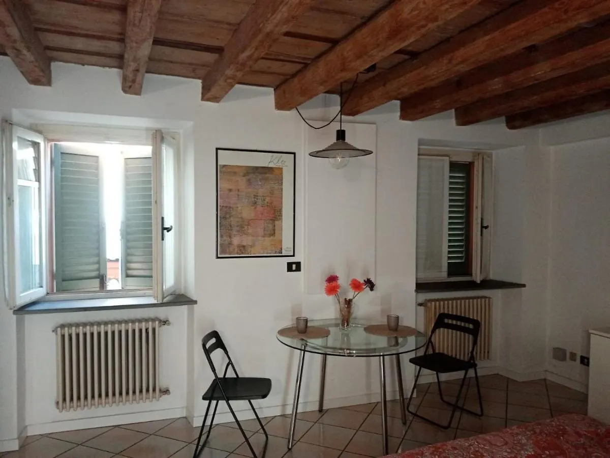 P&P Room Seventy-Seventh Apartment Бергамо 0*,  Италия