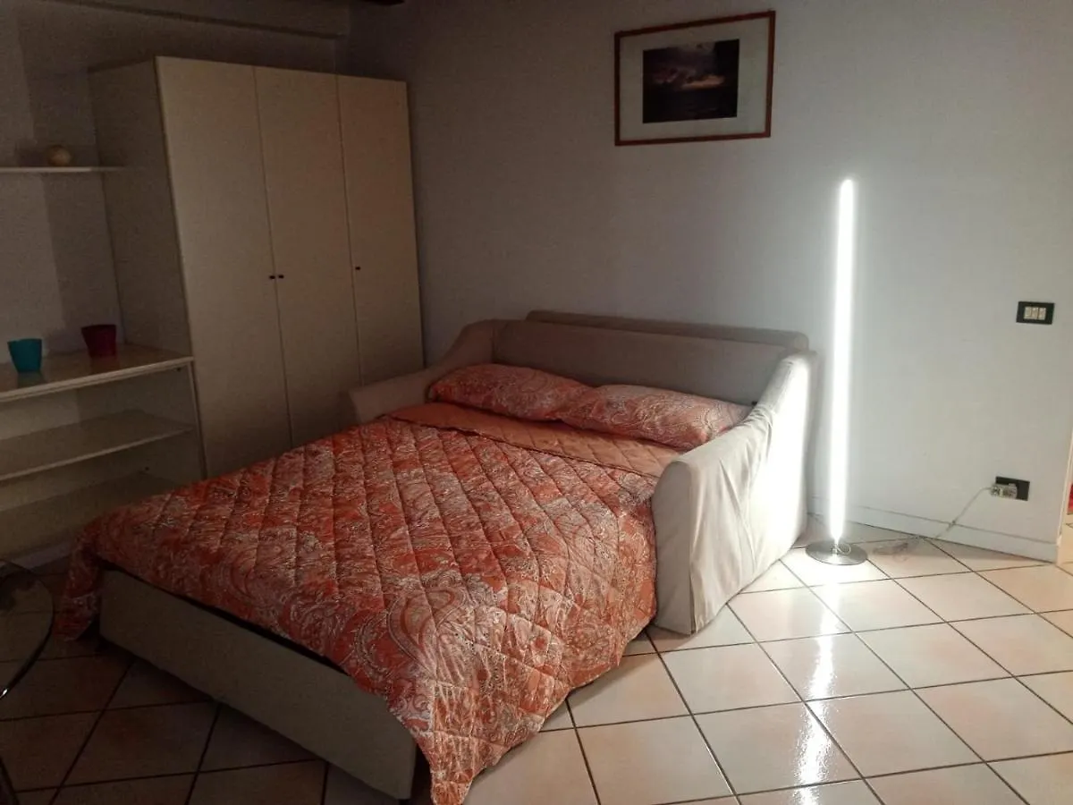 P&P Room Seventy-Seventh Apartment Бергамо Италия